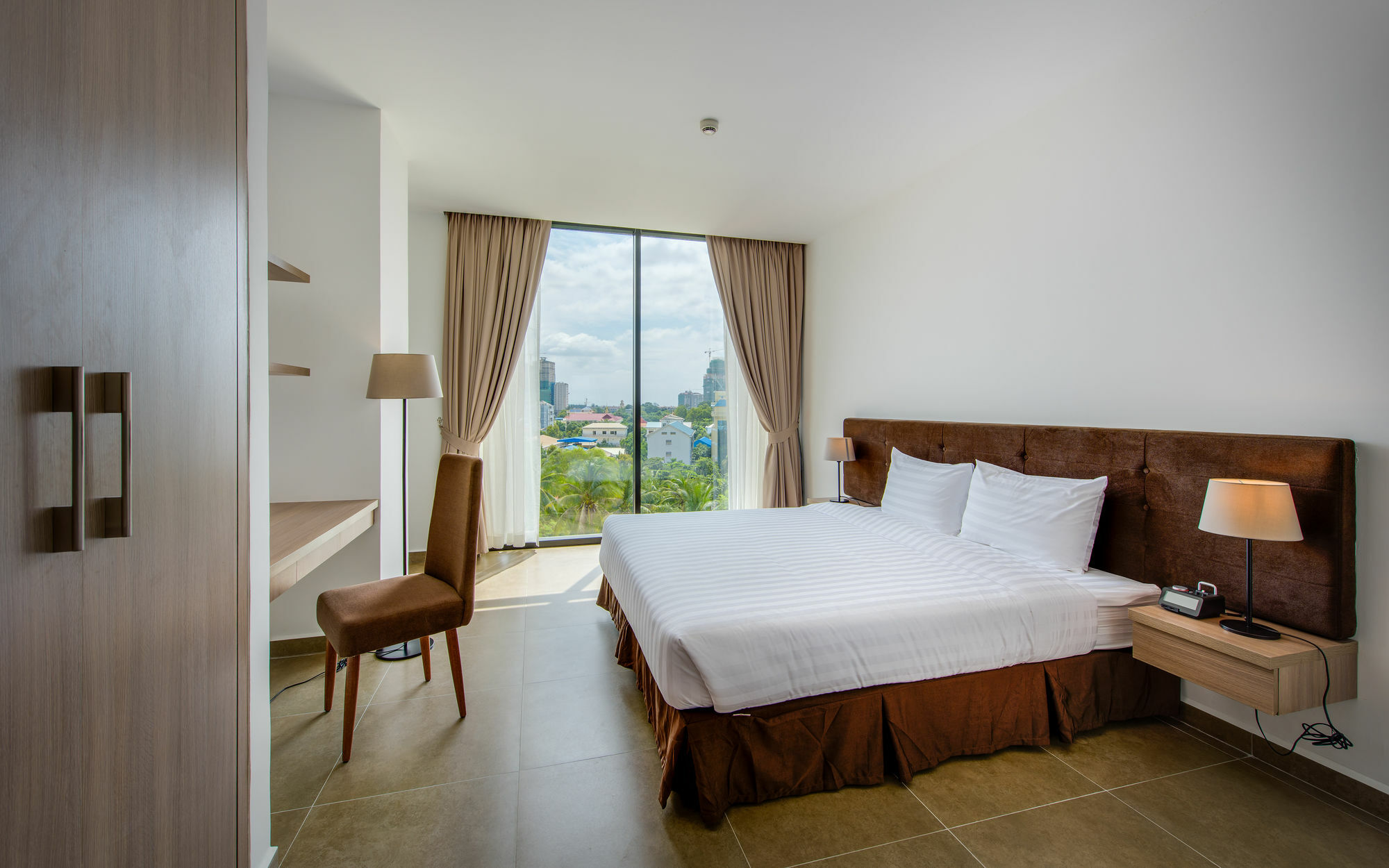 Mansion 51 Hotel & Apartment Phnom Penh Extérieur photo